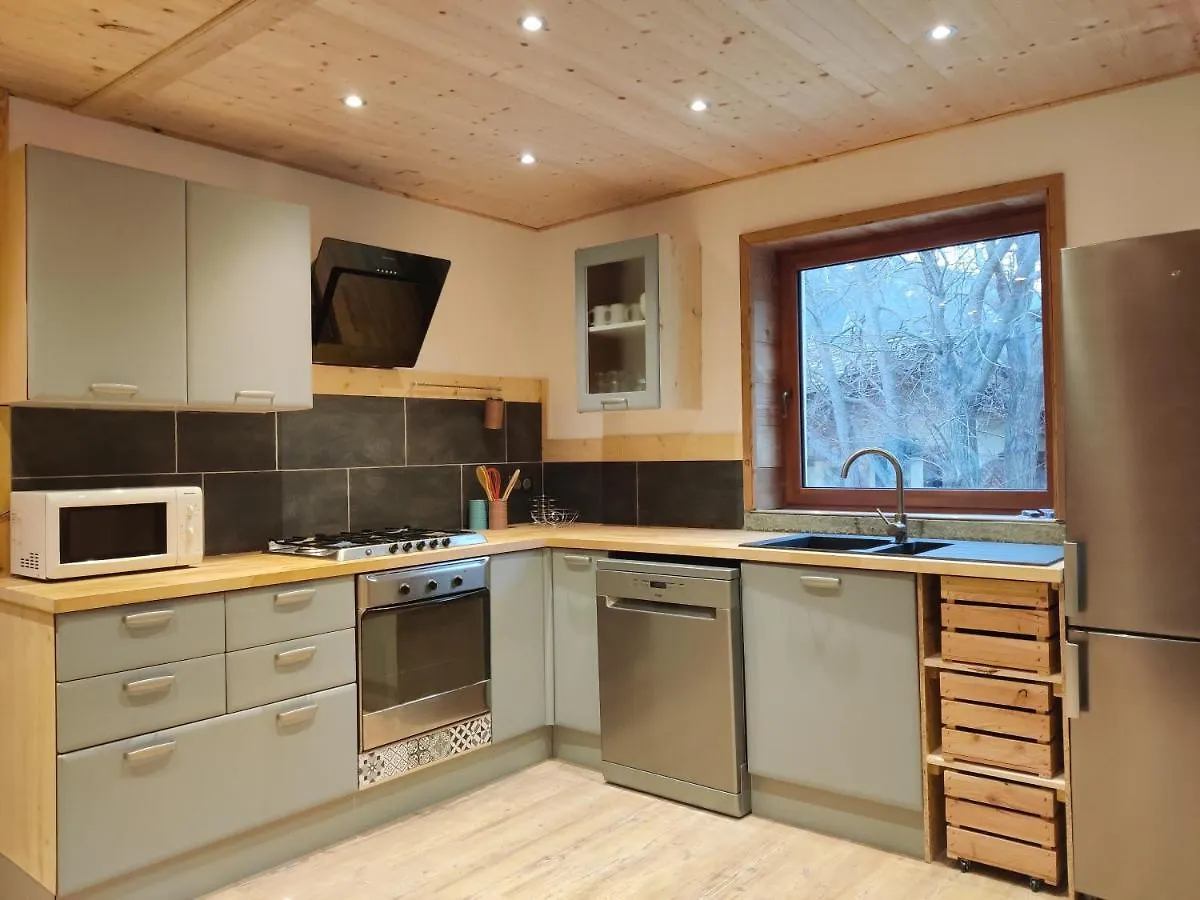 Appartement Montagnard à Val-Cenis 4-6 personnes Lanslebourg-Mont-Cenis