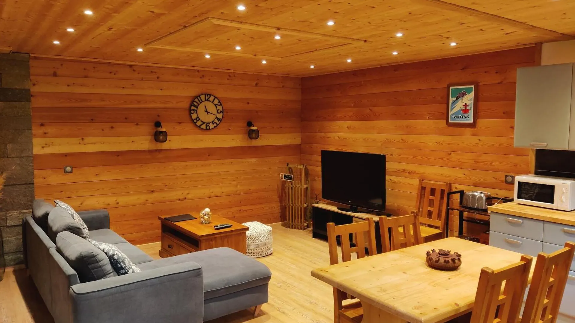 Appartement Montagnard à Val-Cenis 4-6 personnes Lanslebourg-Mont-Cenis