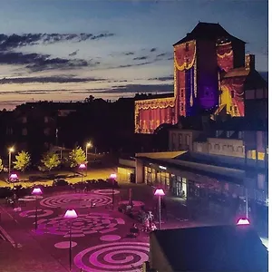 Moulins: Superbe Centre Moulins (Allier)